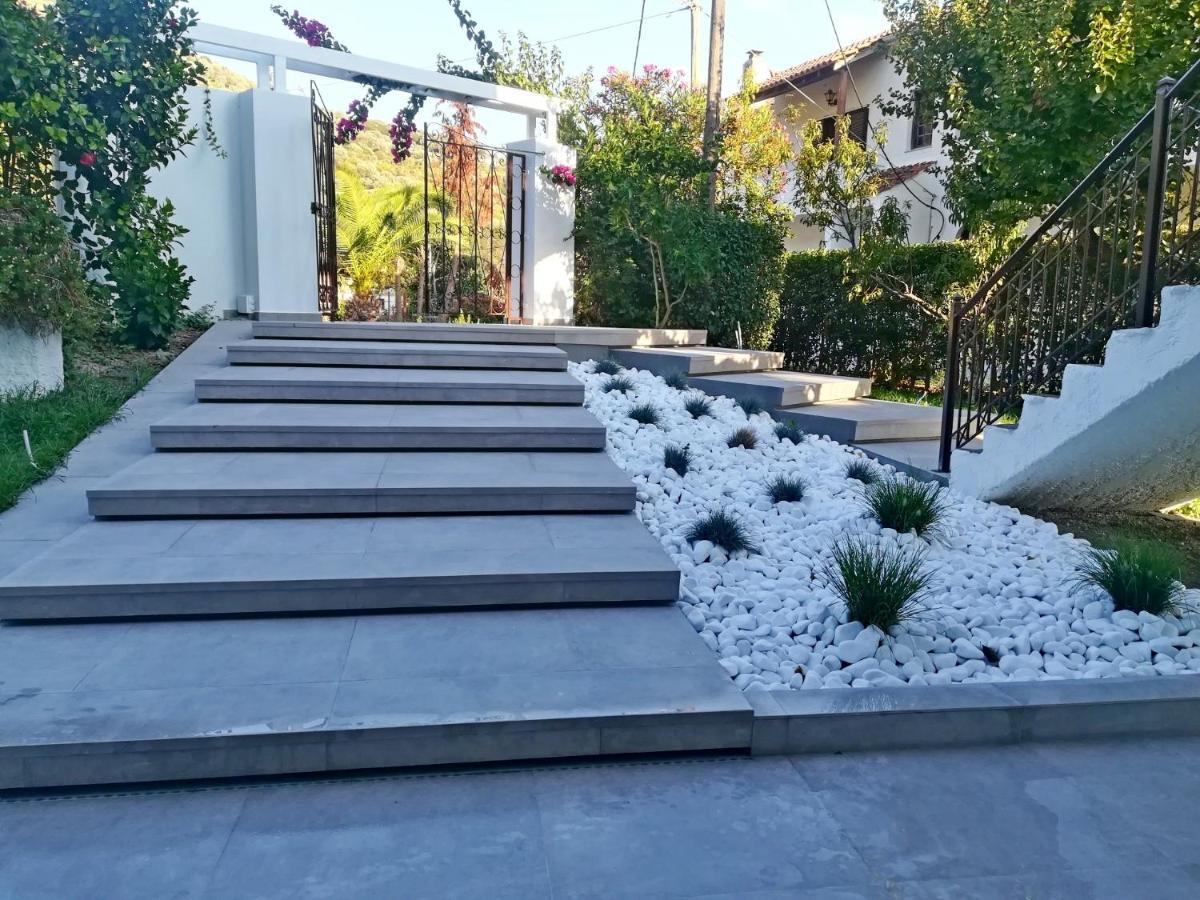 סאמוס Scorpios Hotel & Suites מראה חיצוני תמונה