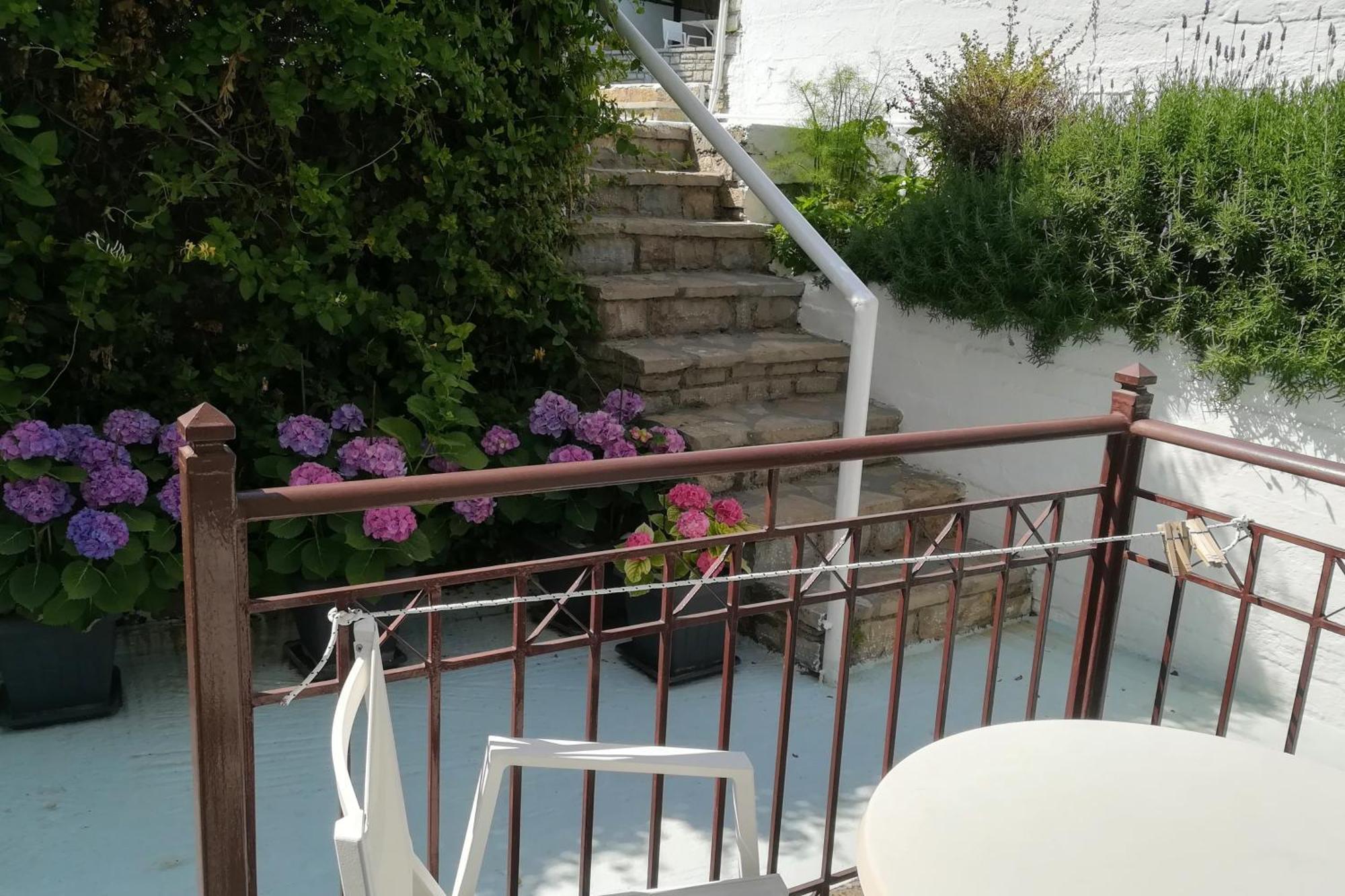 סאמוס Scorpios Hotel & Suites מראה חיצוני תמונה