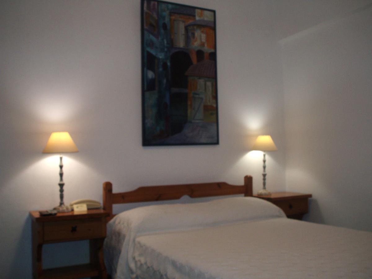 סאמוס Scorpios Hotel & Suites מראה חיצוני תמונה